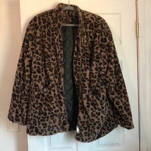 Soft faux cheetah print zip up